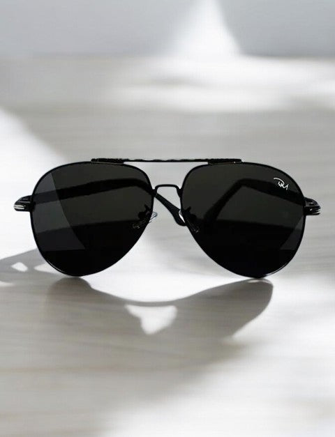 C4 Aviators – Dennis Matthew display picture 3